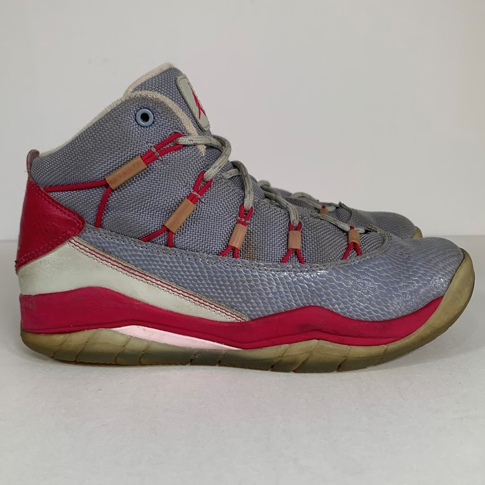 Jordan Prime Flight GS 'Hyper Fuchsia'